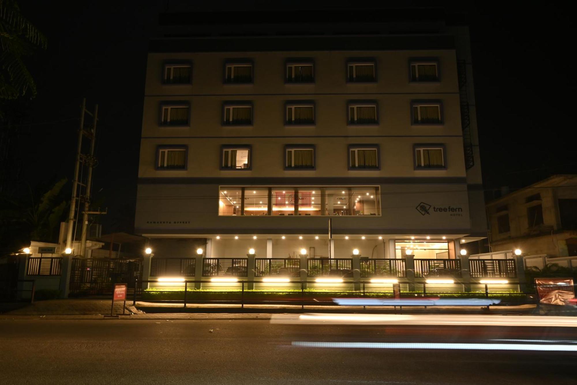 Hotel Tree Fern Dibrugarh Zewnętrze zdjęcie